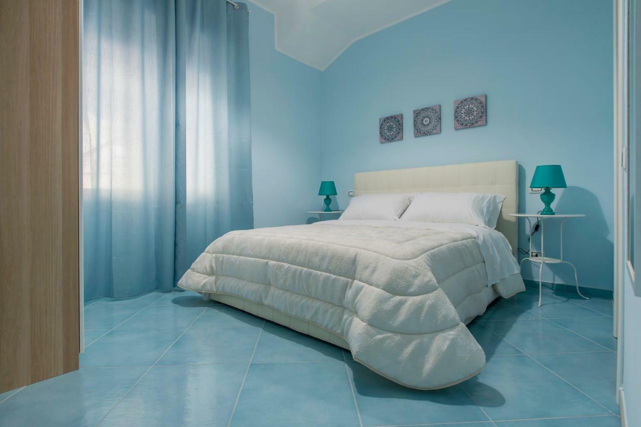 Ad Maiora Bed & Breakfast Salerno Bagian luar foto