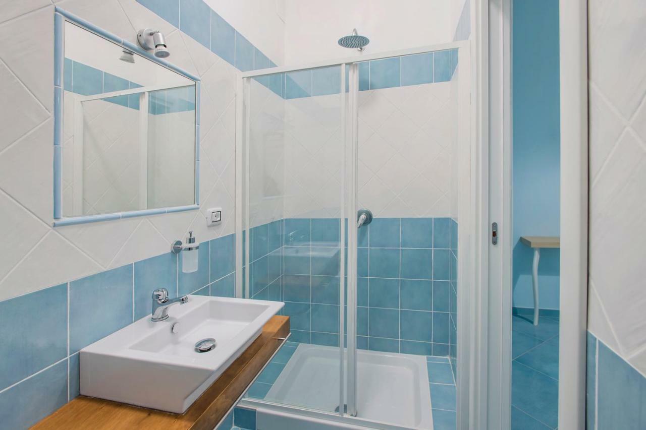 Ad Maiora Bed & Breakfast Salerno Bagian luar foto