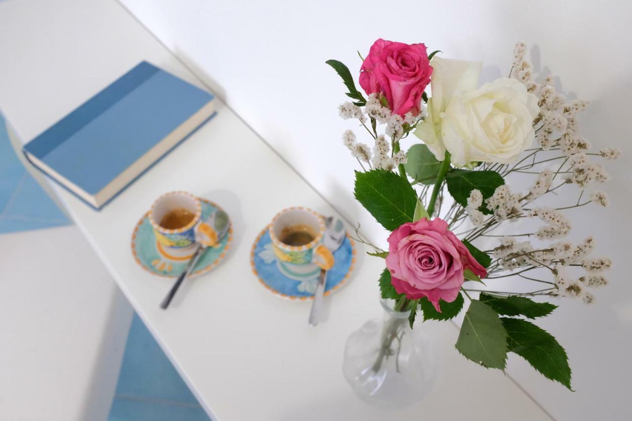 Ad Maiora Bed & Breakfast Salerno Bagian luar foto